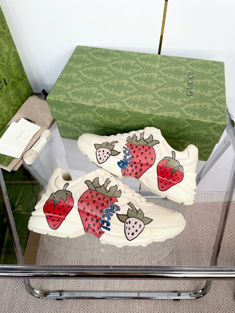 Gucci Screener Shoes